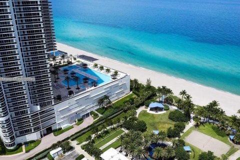 Condominio en venta en Hallandale Beach, Florida, 2 dormitorios, 100.89 m2 № 1693020 - foto 25