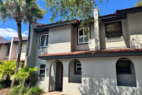 Touwnhouse à louer à Kissimmee, Floride: 2 chambres, 97.73 m2 № 2399098 - photo 2