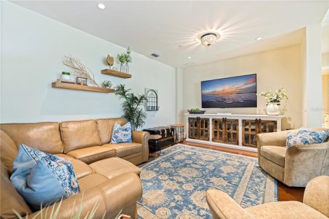 Condominio en venta en Belleair, Florida, 2 dormitorios, 192.49 m2 № 1915047 - foto 8