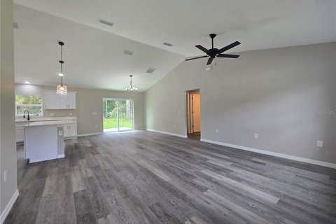 Villa ou maison à vendre à Ocklawaha, Floride: 3 chambres, 128.21 m2 № 2104554 - photo 11
