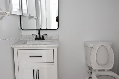 Купить виллу или дом в Пемброк-Пайнс, Флорида 1 комната, 278.34м2, № 1998519 - фото 13