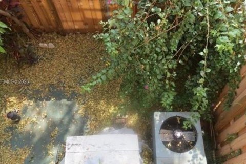 Condominio en venta en Miami, Florida, 3 dormitorios, 126.72 m2 № 2000806 - foto 6