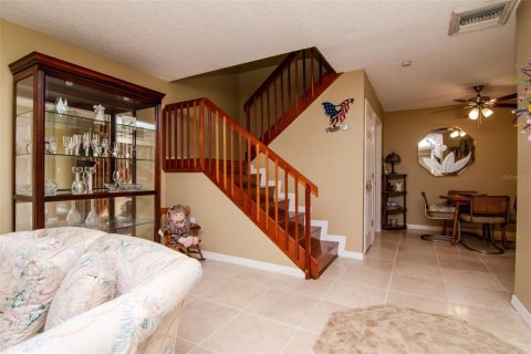 Townhouse in Palm Harbor, Florida 2 bedrooms, 124.86 sq.m. № 1773935 - photo 7