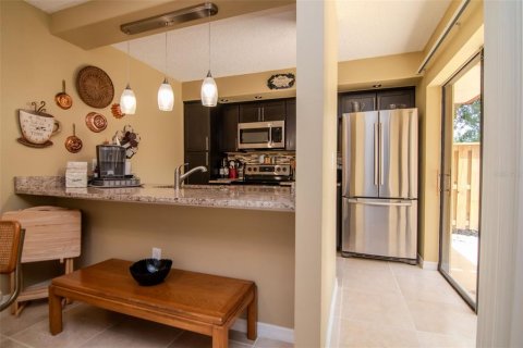 Townhouse in Palm Harbor, Florida 2 bedrooms, 124.86 sq.m. № 1773935 - photo 8