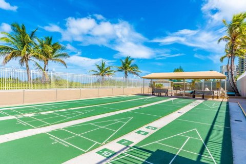 Condominio en alquiler en Hallandale Beach, Florida, 2 dormitorios, 115.2 m2 № 2054281 - foto 19