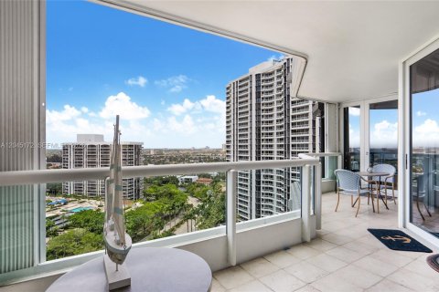 Copropriété à vendre à Aventura, Floride: 3 chambres, 173.91 m2 № 2252694 - photo 4