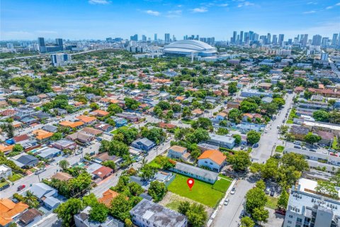 Immobilier commercial à vendre à Miami, Floride № 1889455 - photo 17