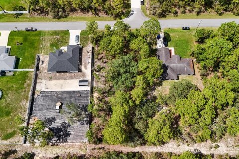 Terreno en venta en Weeki Wachee, Florida № 1856762 - foto 8