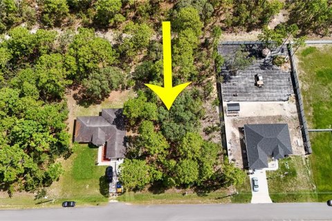 Terreno en venta en Weeki Wachee, Florida № 1856762 - foto 4