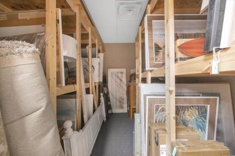 Купить коммерческую недвижимость в Порт-Шарлотт, Флорида 570.79м2, № 1637764 - фото 18