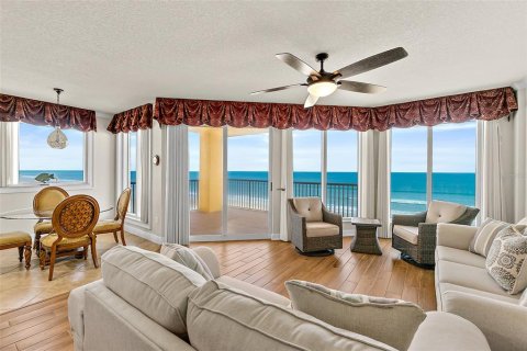 Condominio en venta en Daytona Beach Shores, Florida, 3 dormitorios, 230.96 m2 № 1741132 - foto 3
