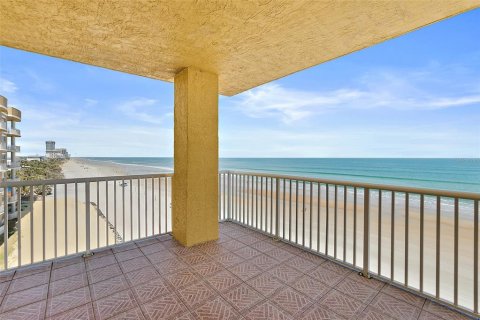 Condominio en venta en Daytona Beach Shores, Florida, 3 dormitorios, 230.96 m2 № 1741132 - foto 9