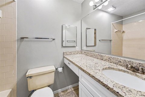 Casa en venta en Tampa, Florida, 3 dormitorios, 121.52 m2 № 2120716 - foto 13