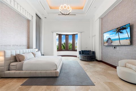 Villa ou maison à louer à Miami Beach, Floride: 5 chambres, 565.77 m2 № 1976704 - photo 22
