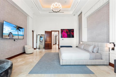 Villa ou maison à louer à Miami Beach, Floride: 5 chambres, 565.77 m2 № 1976704 - photo 25