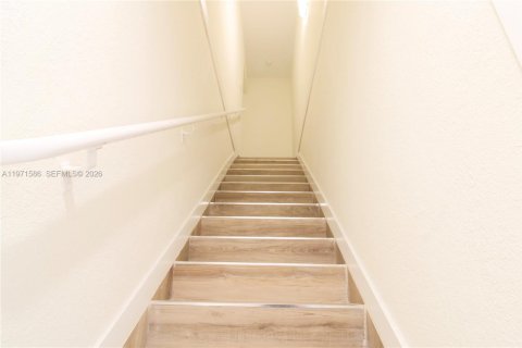 Townhouse in Homestead, Florida 3 bedrooms, 129.88 sq.m. № 2042716 - photo 30