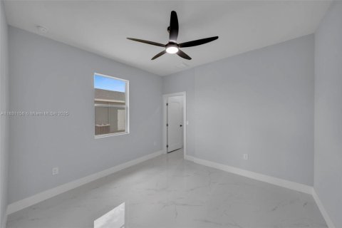 House in Lehigh Acres, Florida 3 bedrooms, 159.79 sq.m. № 1809494 - photo 22