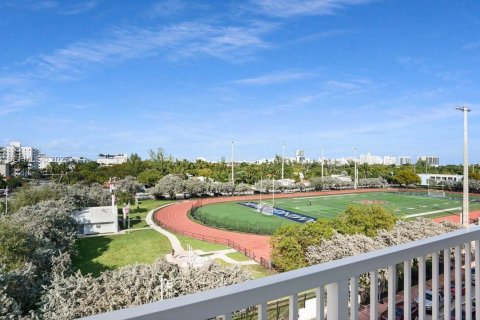 Купить кондоминиум в Майами-Бич, Флорида 1 спальня, 73.58м2, № 2008947 - фото 5