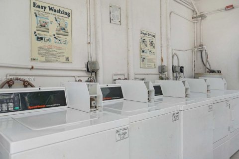 Купить кондоминиум в Майами-Бич, Флорида 1 спальня, 73.58м2, № 2008947 - фото 14