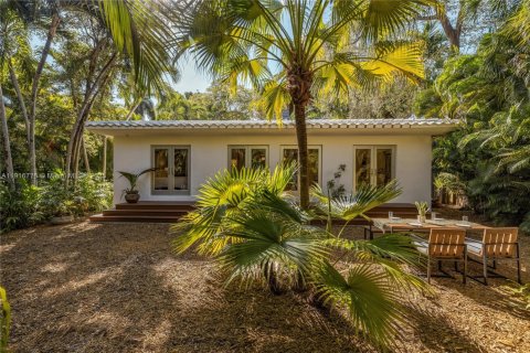 Villa ou maison à vendre à Miami, Floride: 2 chambres, 134.89 m2 № 1972029 - photo 26