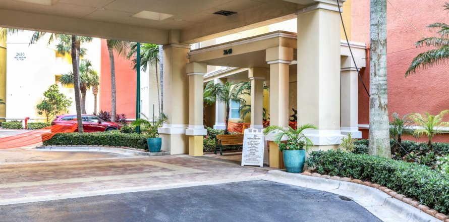 Condo à Riviera Beach, Floride, 3 chambres № 775919