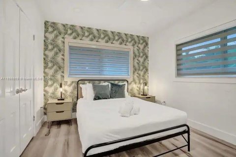 House in Fort Lauderdale, Florida 5 bedrooms, 199.28 sq.m. № 2013055 - photo 29