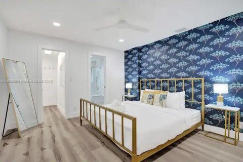 House in Fort Lauderdale, Florida 5 bedrooms, 199.28 sq.m. № 2013055 - photo 16