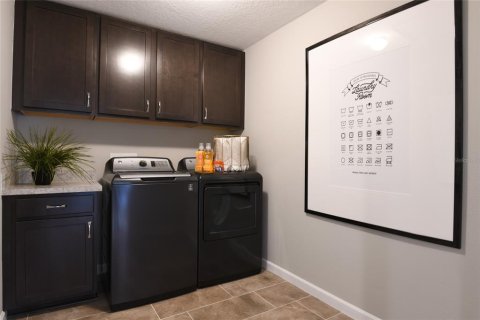 Villa ou maison à vendre à Leesburg, Floride: 5 chambres, 260.13 m2 № 2149664 - photo 17