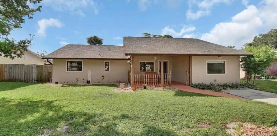 Casa en South Daytona, Florida 4 dormitorios, 149.2 m2 № 2384472