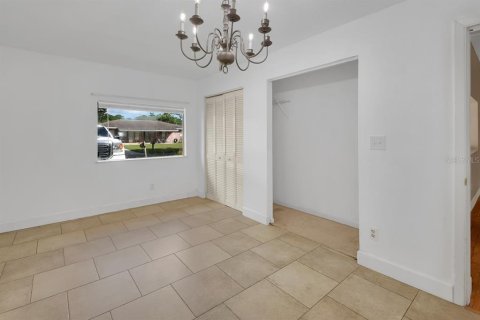 Casa en venta en South Daytona, Florida, 4 dormitorios, 149.2 m2 № 2384472 - foto 22