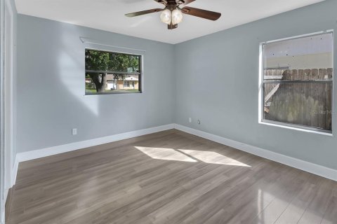 Casa en venta en South Daytona, Florida, 4 dormitorios, 149.2 m2 № 2384472 - foto 14