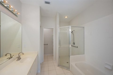 Townhouse in Melbourne Beach, Florida 3 bedrooms, 180.23 sq.m. № 1844941 - photo 29