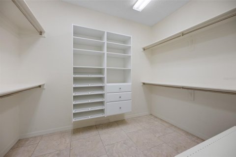 House in Placida, Florida 4 bedrooms, 325.53 sq.m. № 1590547 - photo 23