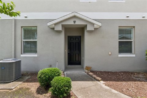 Copropriété à vendre à Orlando, Floride: 3 chambres, 143.44 m2 № 2208321 - photo 2