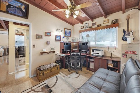Villa ou maison à vendre à Fort Lauderdale, Floride: 2 chambres, 79.62 m2 № 1930115 - photo 22