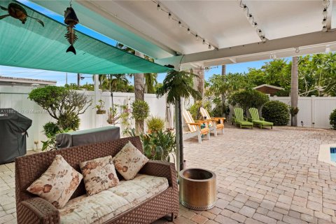 Villa ou maison à vendre à Fort Lauderdale, Floride: 2 chambres, 79.62 m2 № 1930115 - photo 30