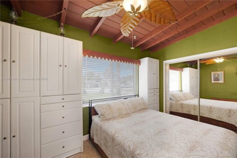 Villa ou maison à vendre à Fort Lauderdale, Floride: 2 chambres, 79.62 m2 № 1930115 - photo 19