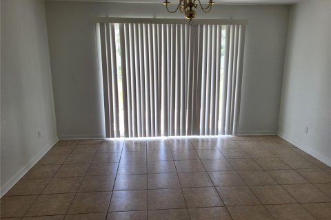 Townhouse in Riverview, Florida 2 bedrooms, 116.5 sq.m. № 1858072 - photo 7