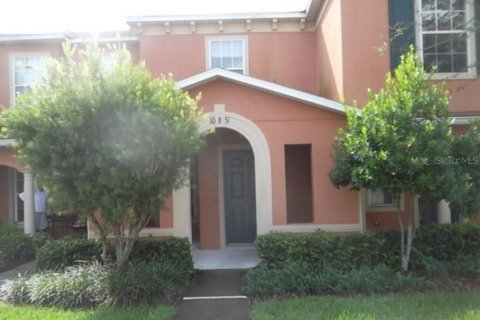 Townhouse in Riverview, Florida 2 bedrooms, 116.5 sq.m. № 1858072 - photo 1