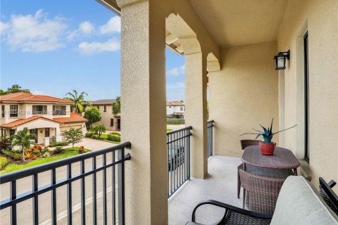 House in Naples, Florida 3 bedrooms № 1891688 - photo 30