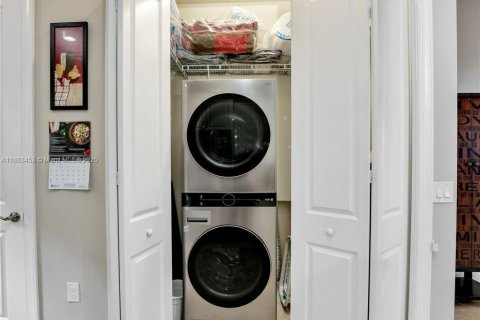 House in Naples, Florida 3 bedrooms № 1891688 - photo 22