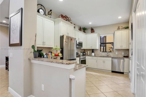 House in Naples, Florida 3 bedrooms № 1891688 - photo 19