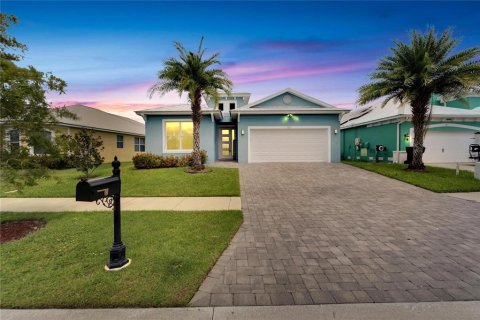 House in Apollo Beach, Florida 4 bedrooms, 198.81 sq.m. № 1339310 - photo 4