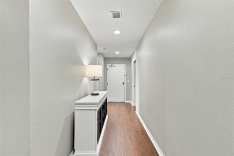 Copropriété à vendre à Saint Petersburg, Floride: 2 chambres, 156.45 m2 № 2396844 - photo 4