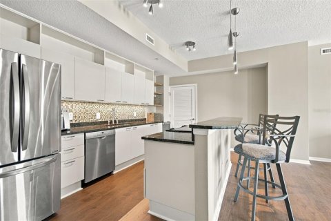 Copropriété à vendre à Saint Petersburg, Floride: 2 chambres, 156.45 m2 № 2396844 - photo 5