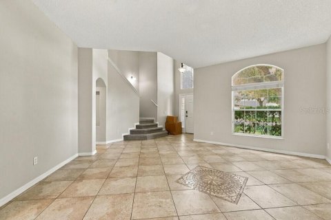 Villa ou maison à louer à Apopka, Floride: 4 chambres, 202.16 m2 № 2413688 - photo 4