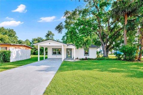 House in Winter Garden, Florida 2 bedrooms, 93.65 sq.m. № 2231652