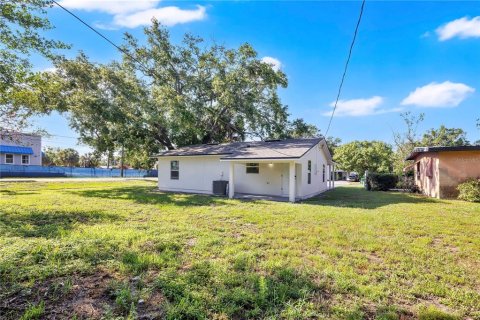 House in Winter Garden, Florida 2 bedrooms, 93.65 sq.m. № 2231652 - photo 27