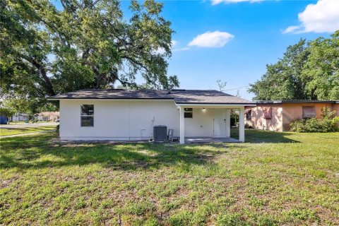 House in Winter Garden, Florida 2 bedrooms, 93.65 sq.m. № 2231652 - photo 28