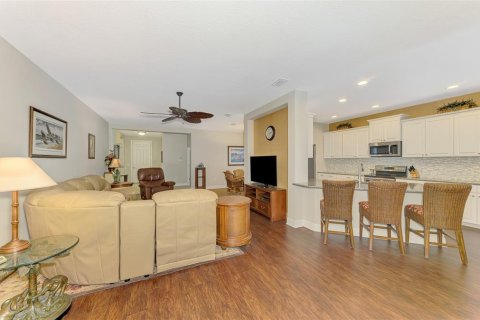 House in Venice, Florida 3 bedrooms, 199.93 sq.m. № 1746899 - photo 12